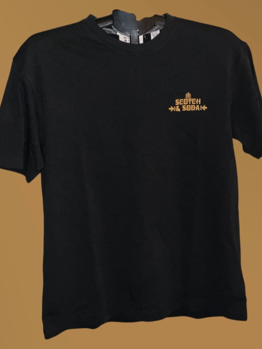 Scotch & Soda Black Relaxed Fit Short Sleeve Graphic Tee. Anthracite.Men’s Small